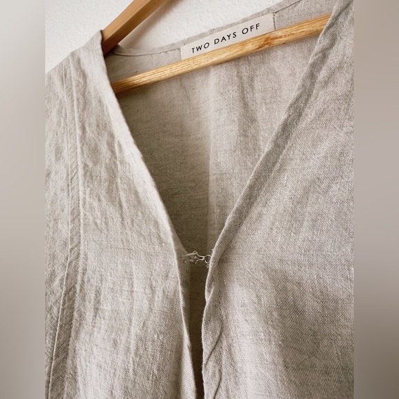 Two Days Off Okasaan Top Natural Linen Large - Picture 4 of 5